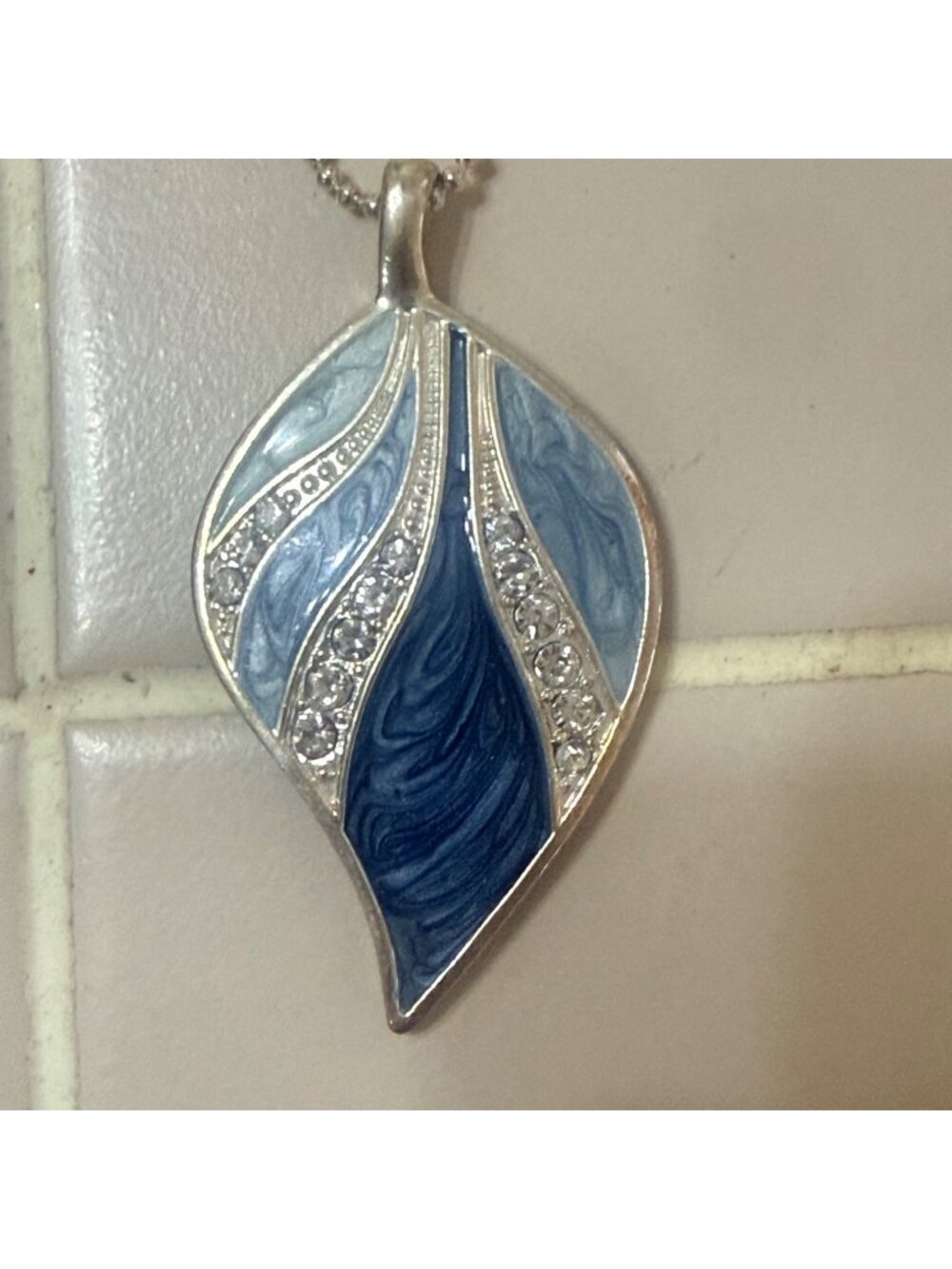 KC Signed Silver Tone Turquoise blue color Necklace